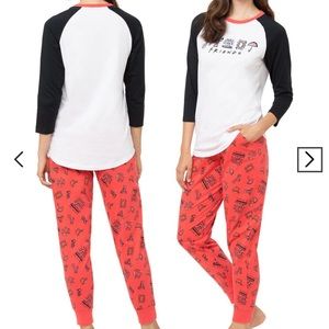Women’s Friends Pajama Set